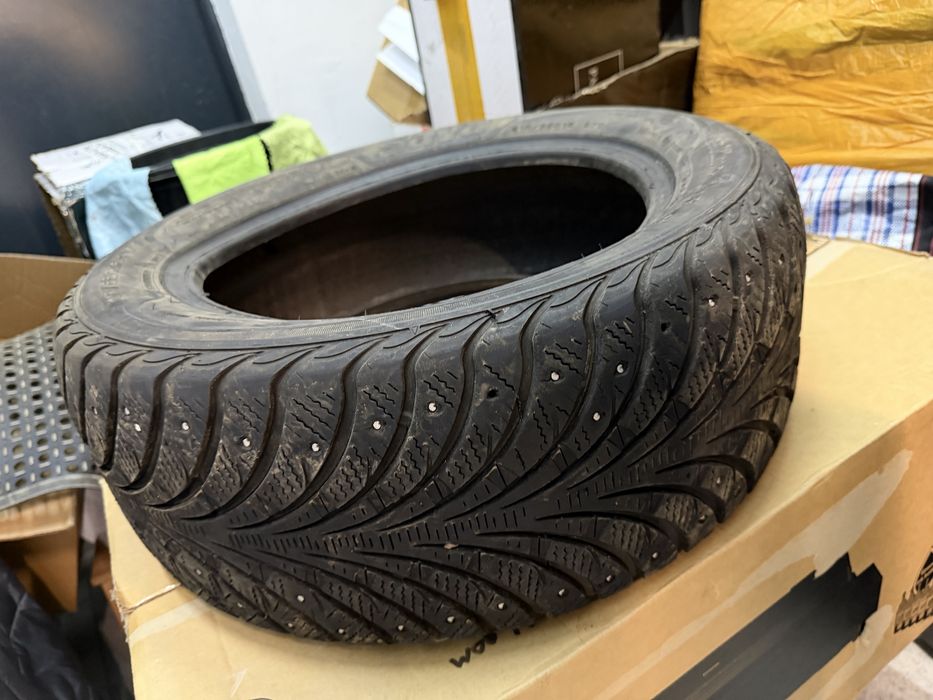 Продам шины R16 зима