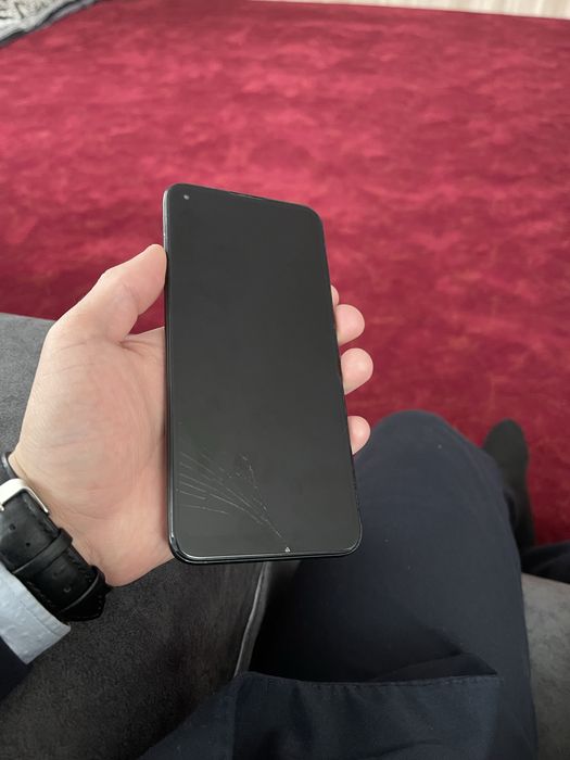 Самсунг А11 срочно есть торг