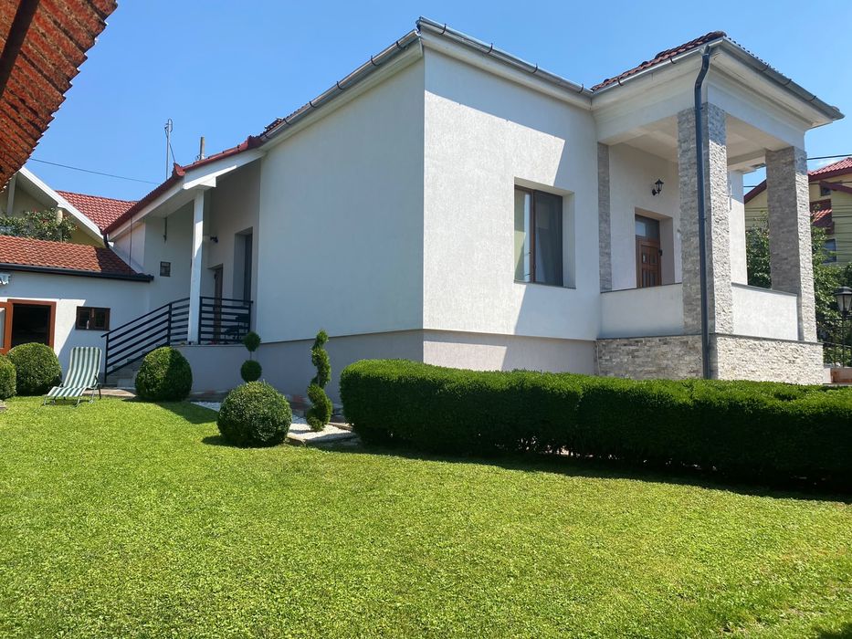 CASA DE VANZARE -Zalau Ultracentral 600mp teren