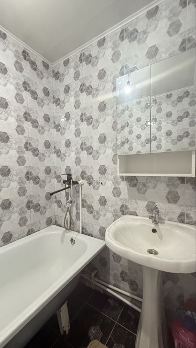 Продам 1 комнатную квартиру