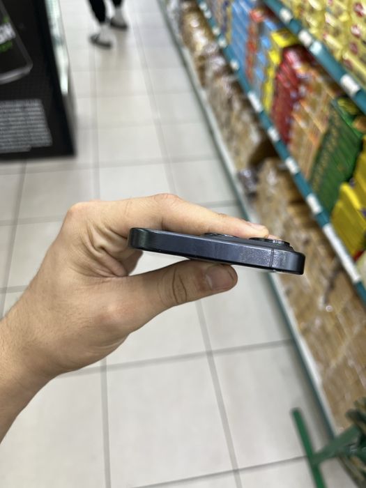 iPhone 15 pro 256 gb