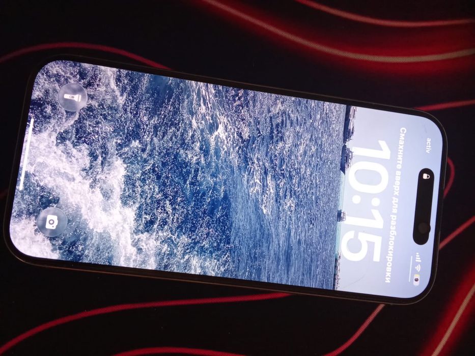 Продам Iphone 16 pro