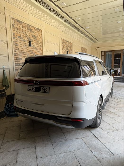 Kia karnival