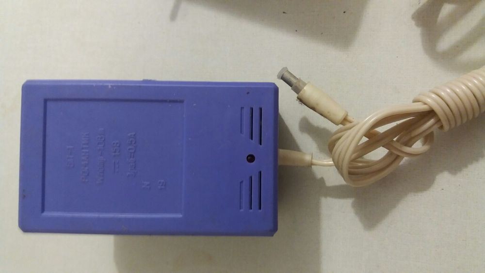 Продам Блок питания