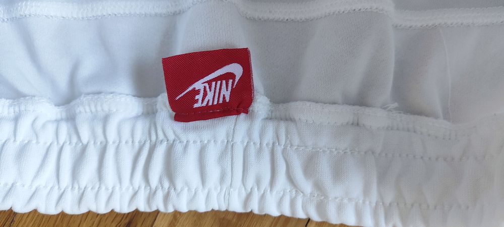 Nike шорти, размер s