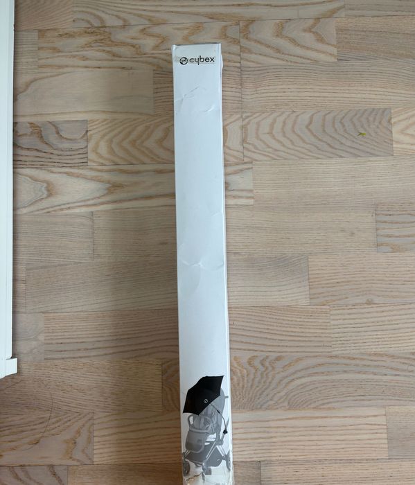 Бебешка количка Cybex PRIAM с чадър, дъждобран и чаша