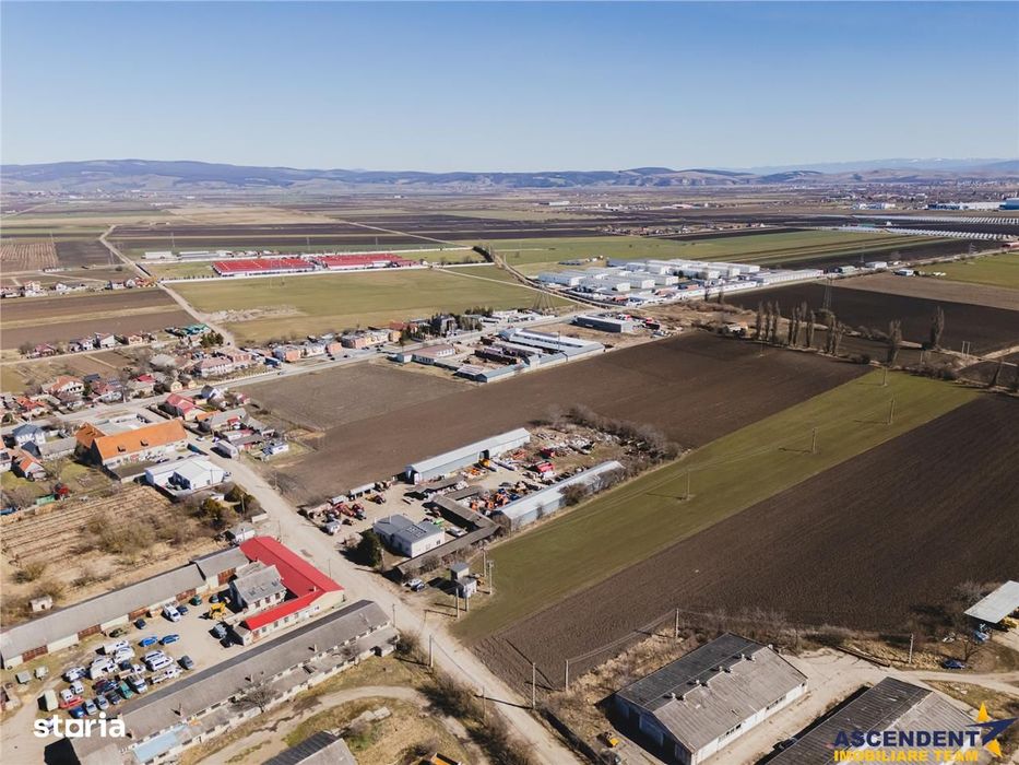 FILM! 30.000mp teren intravilan industrial, Central, Halchiu, Brasov