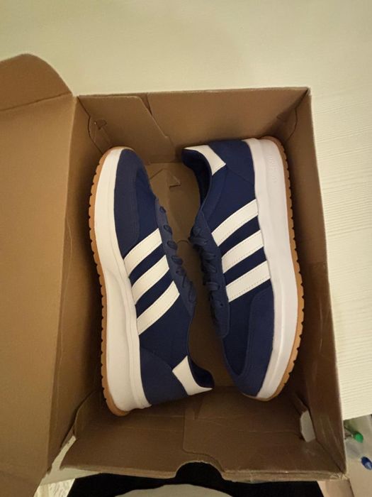 Adidas кроссовки оригинальные