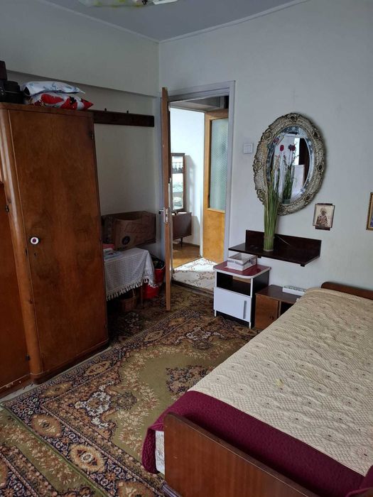Apartament 3 camere,etaj 3/4 ,zona Gării
