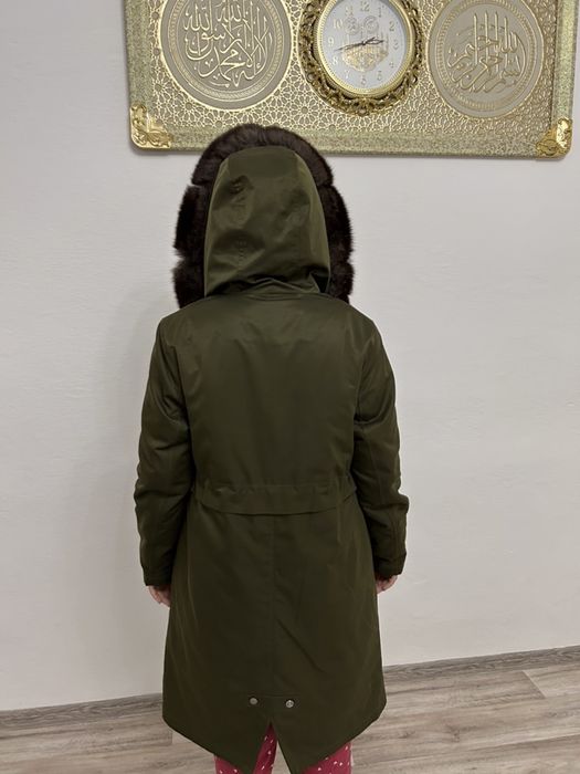 Парка цвета хаки