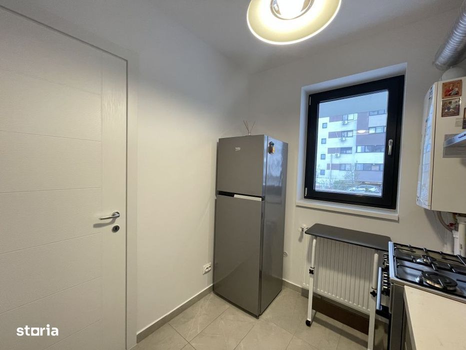 Garsoniera, 30mp, 9mp terasa, cetrala proprie, metrou, Hils Brauner