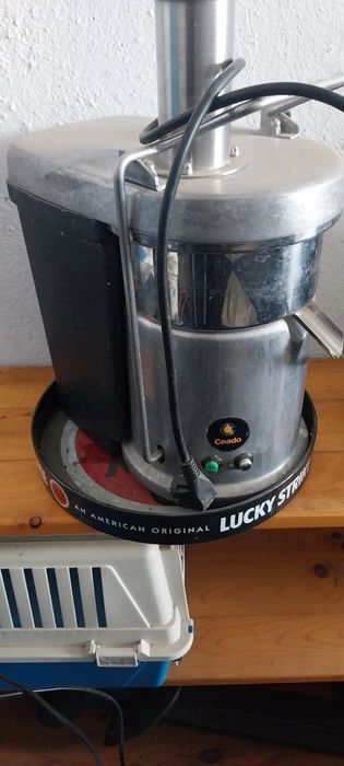 Хладилник  плот в Близнаци