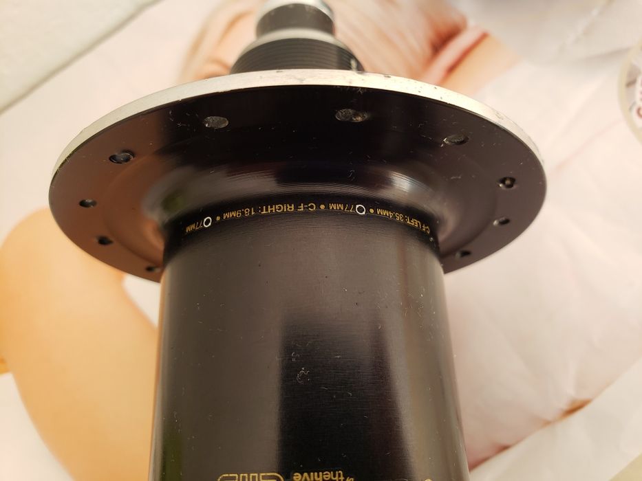 E13 предна и задна главина Sram XD