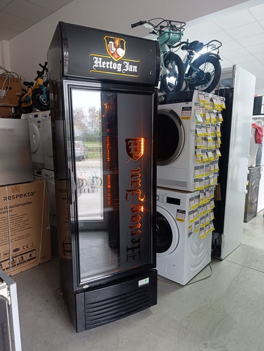 Хладилна витрина  Exquisit ELDC300 3XLB