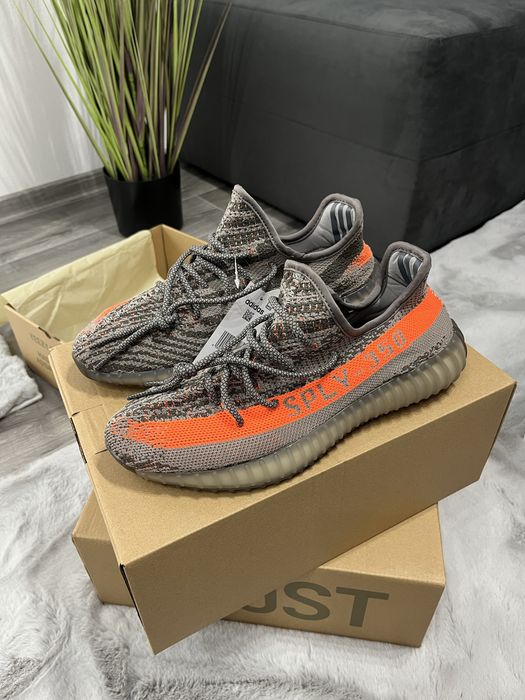Yeezy 350v2 beluga