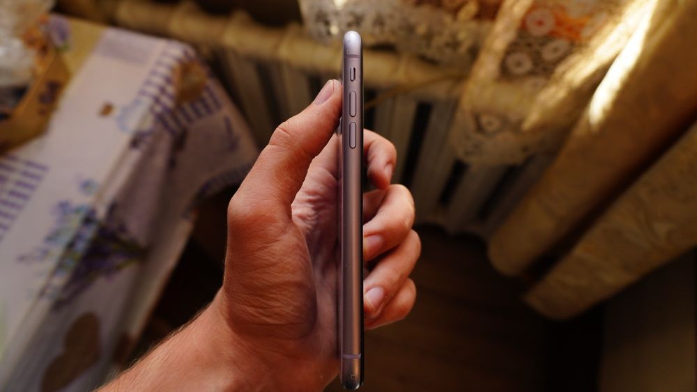 Iphone 11 64gb  100% акб