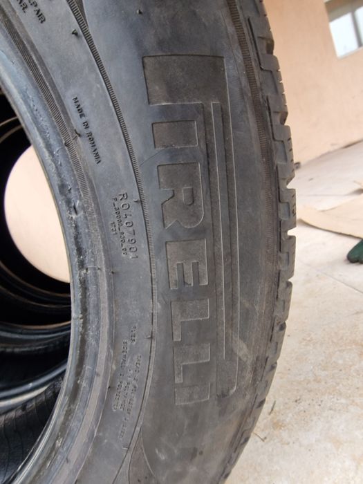 Anvelope 215/65R17 marca Pirelli,M +S