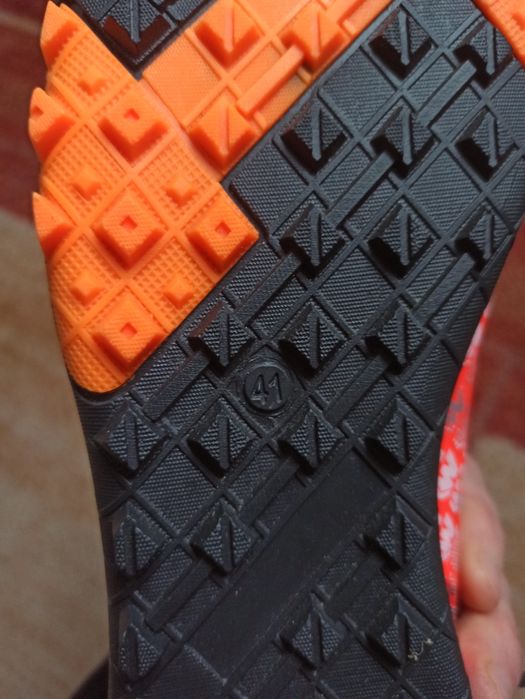 Ghete fotbal teren sintetic, 41. (NOI)