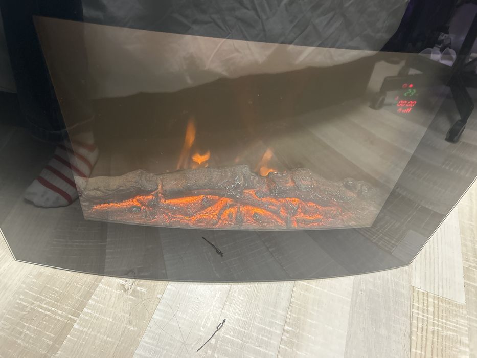 Semineu electric Led