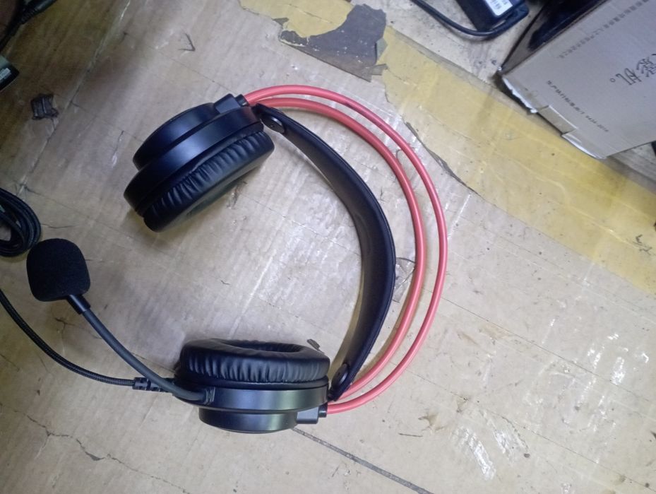 Продам наушники для компьютера