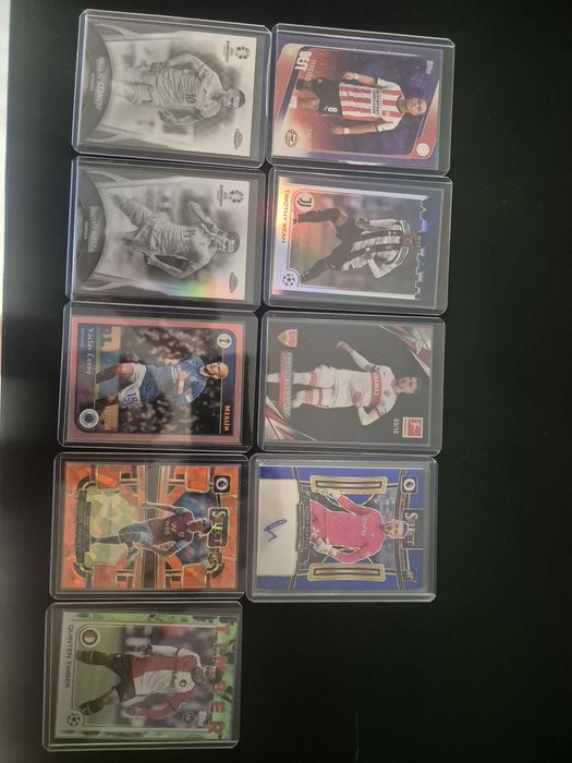 Cartonase Topps și Panini