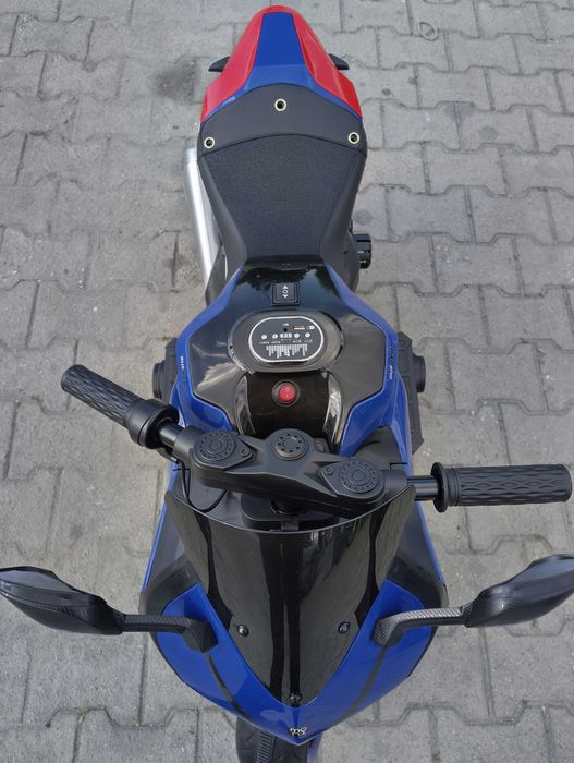 KAWASAKI акумулаторен мотор SURFER син