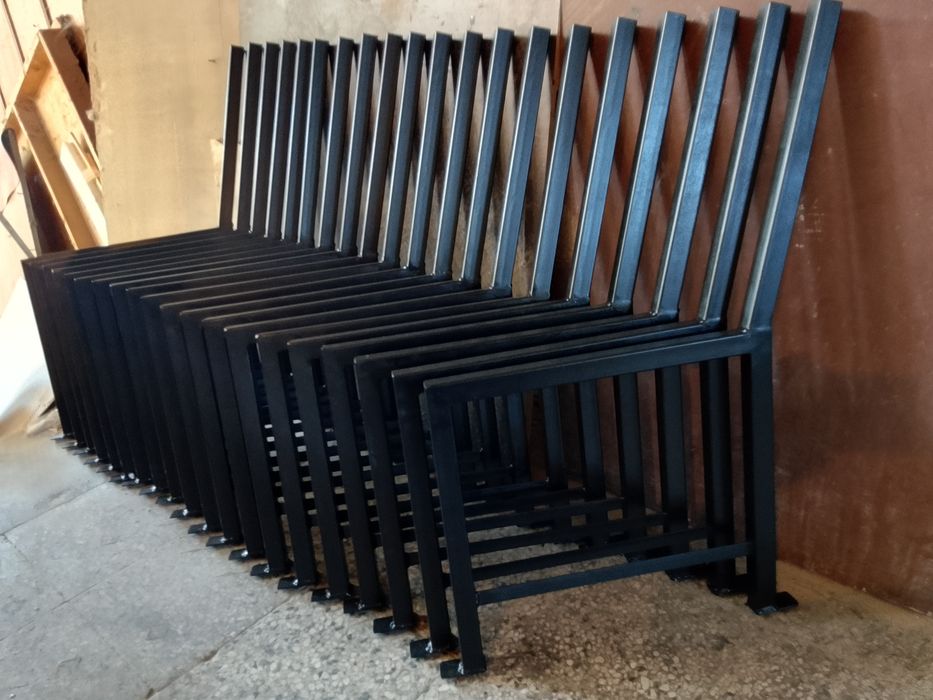 Крака за пейка или стол.