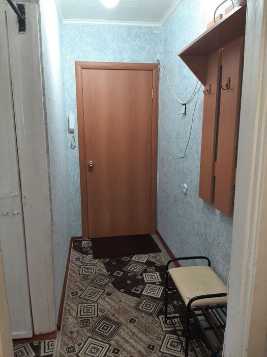 Продам прихожую срочно!