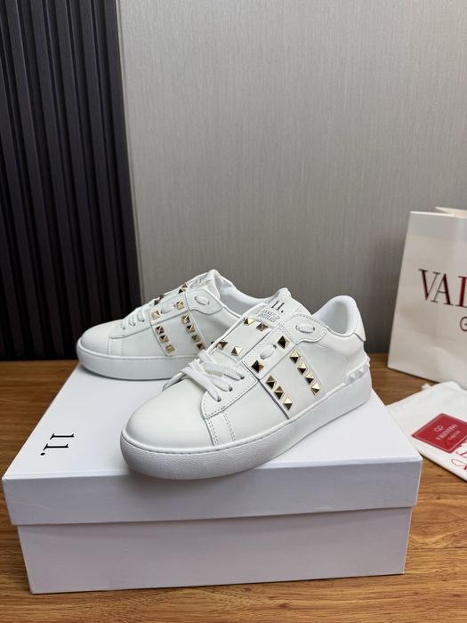 Adidasi Valentino Garavani Rockstud Untitled sneakers