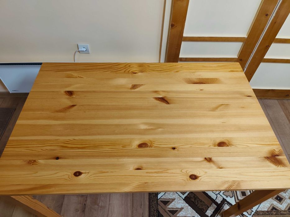 Трапезна маса + 4 столове