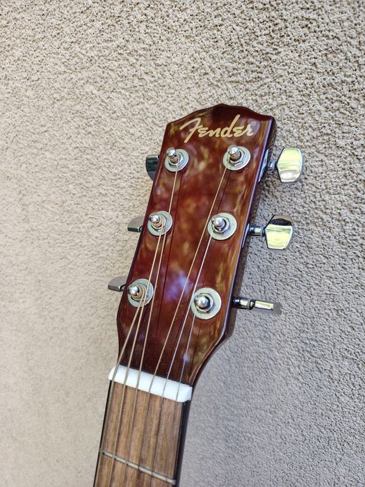 Акустична китара Fender FA-115 Dreadnought Pack