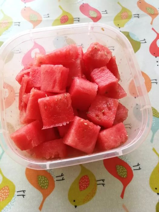 Продам ножи  для нарезки дыни, арбуза