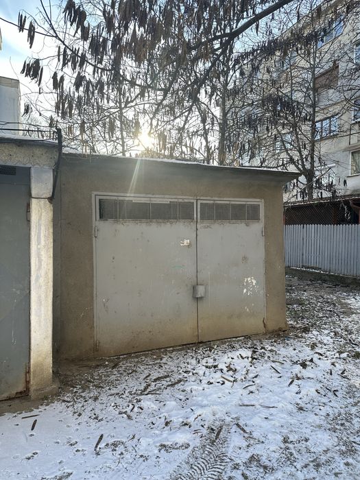 Vand/Inchiriez Garaj