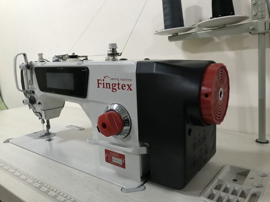 Срочно продается!!! швейная машина