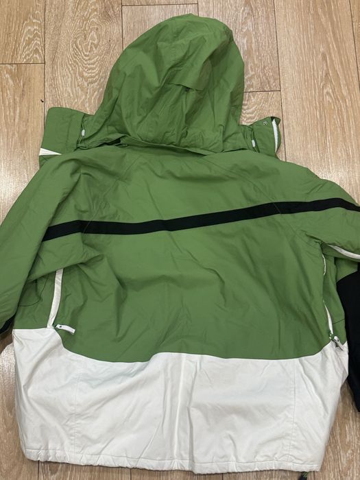 Горнолыжная куртка Helly Hansen