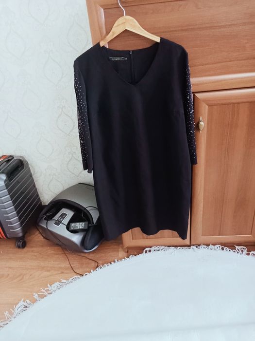 Платье стрейч. В отличном состоянии.