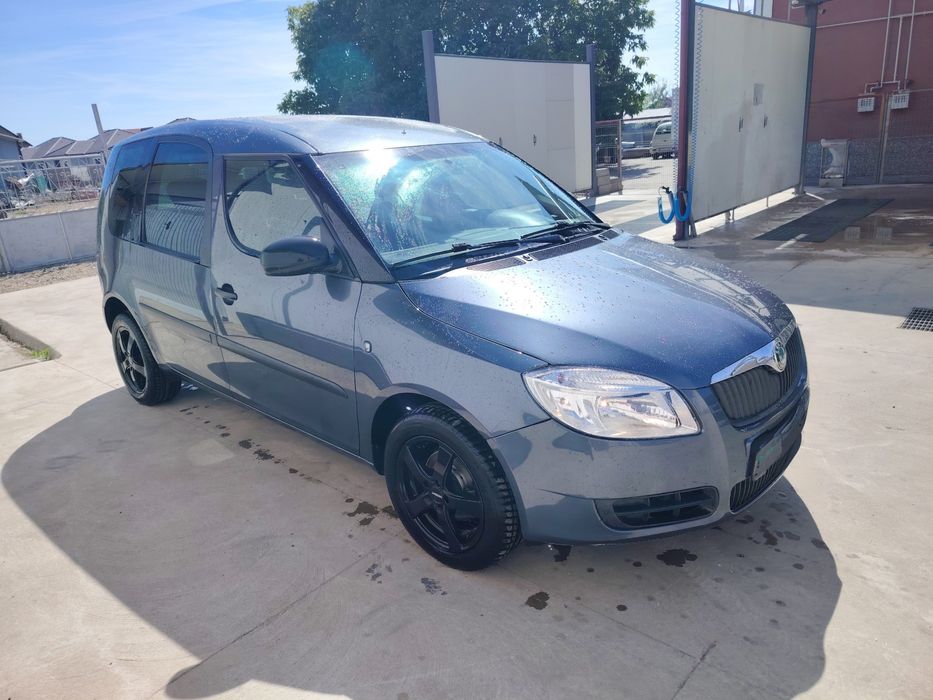 Vând Skoda Roomster 1.2benzina