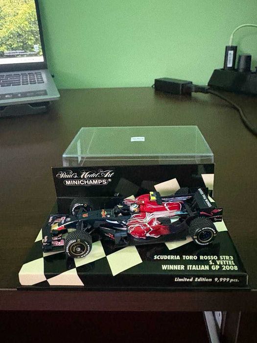 продавам модели F1 Minichamps 1.43 SEBASTIAN VETTEL