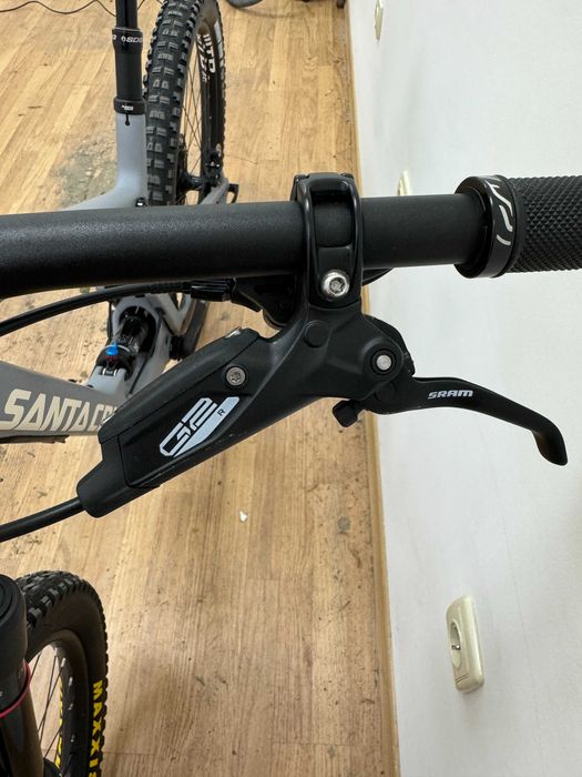 Santa Cruz Hightower Carbon 2022 Enduro Bike