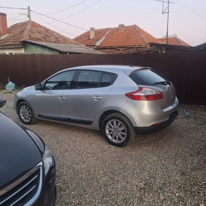 Vând Renault Megane 3  2011