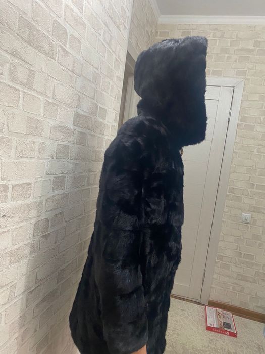 Продам норковую шубу