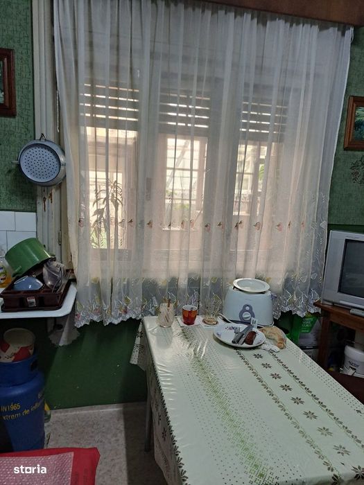 Casă P+E din căramidă în Ioșia cu 3 camere, bucătărie