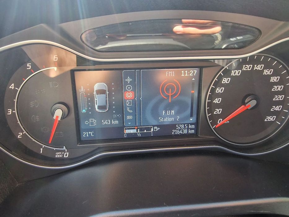 Ford Mondeo Carte service,  pachet sport, perfectă stare de funcționare,  trapă