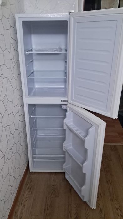 Холодильник сатылады