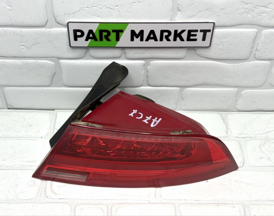 Десен външен стоп AUDI A7 4G 4G8945096A