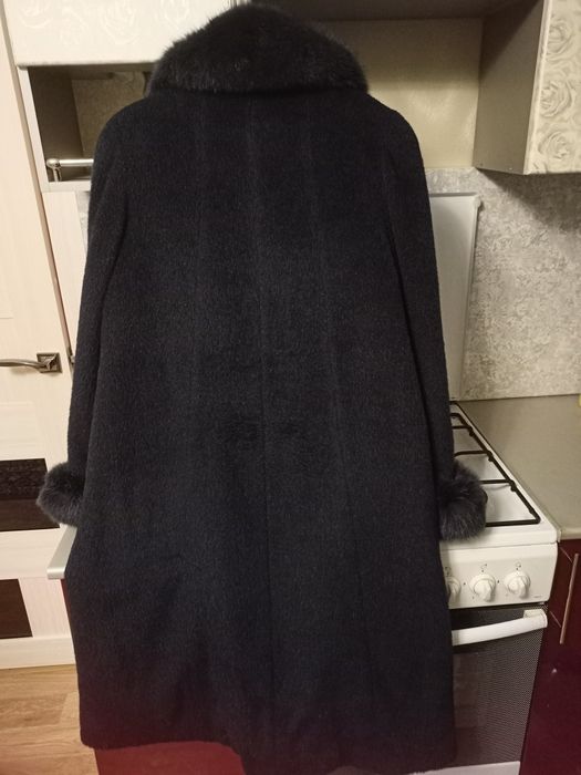 Пальто зимнее лама