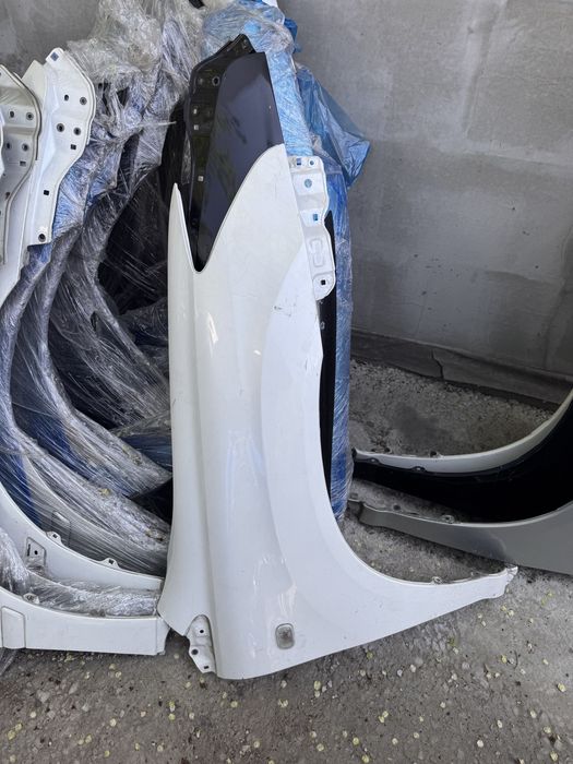 Крыло европа на Lexus Rx 330/350