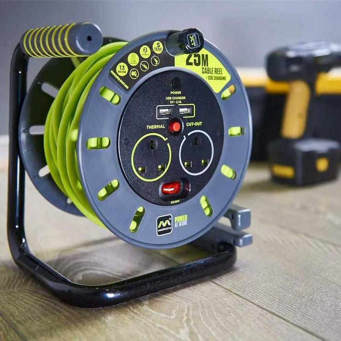 Чисто нова макара Masterplug OMU25132USL-PX Pro-XT 25 метра ...