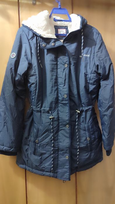 Продава дамски якета