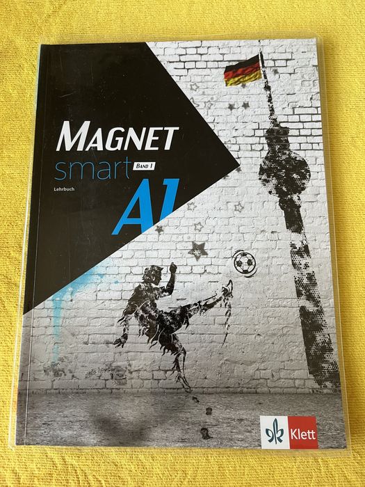 Продавам учебници за 9 клас